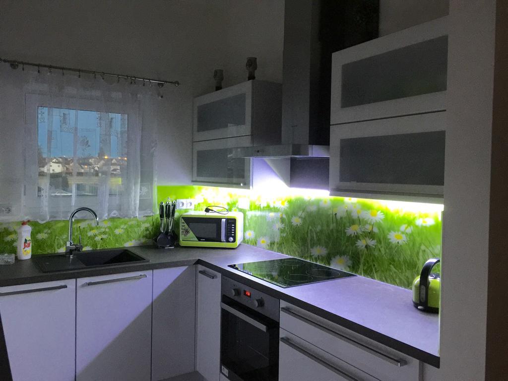 Apartman Na Lukach - Kopretina Třeboň Exteriör bild